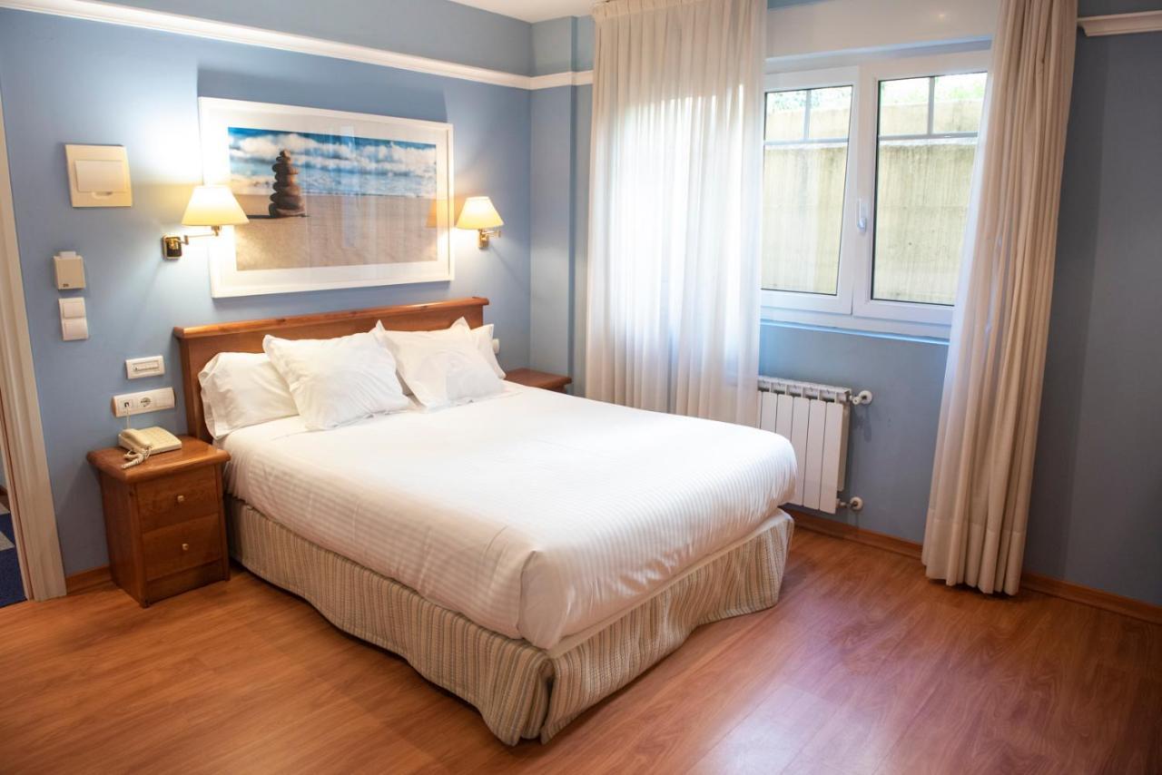 Hotel Faro De San Vicente Сан-Висенте-де-ла-Баркера Экстерьер фото