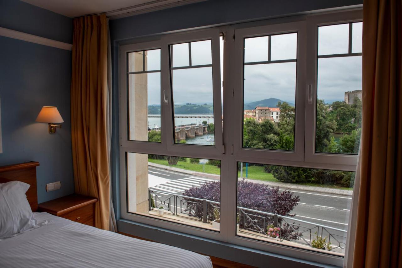 Hotel Faro De San Vicente Сан-Висенте-де-ла-Баркера Экстерьер фото